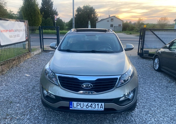 Kia Sportage cena 40900 przebieg: 207000, rok produkcji 2010 z Puławy małe 56